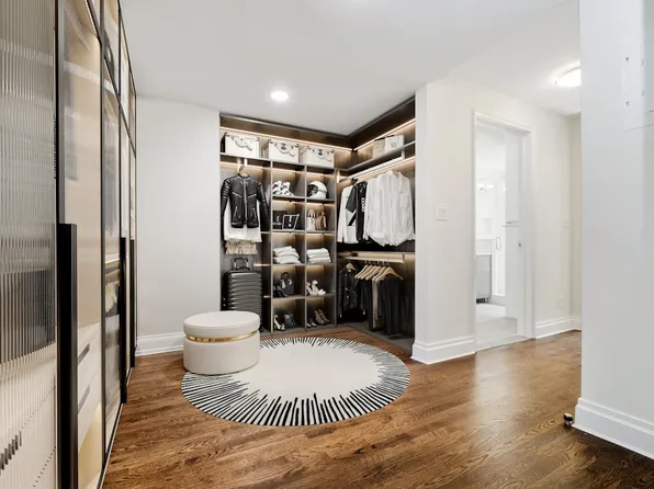 240 Central Park South image 12 of 22