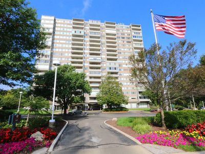 2324 Madison Rd Unit 1008, Cincinnati, OH, 45208