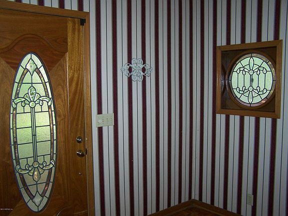 Foyer/Front door