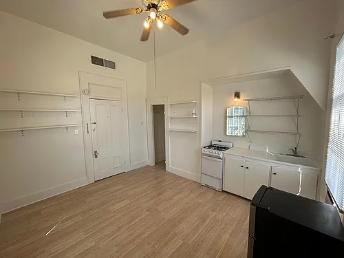 Floor plan 7