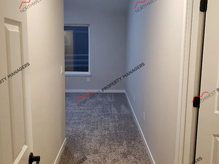 55 Tyce Ln — Photo 9