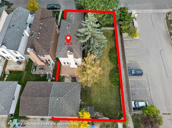 259 W Coachway Rd SW, Calgary, AB T3H 1B2