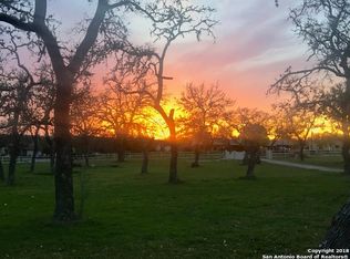 37 Pfeiffer Rd, Boerne, TX 78006