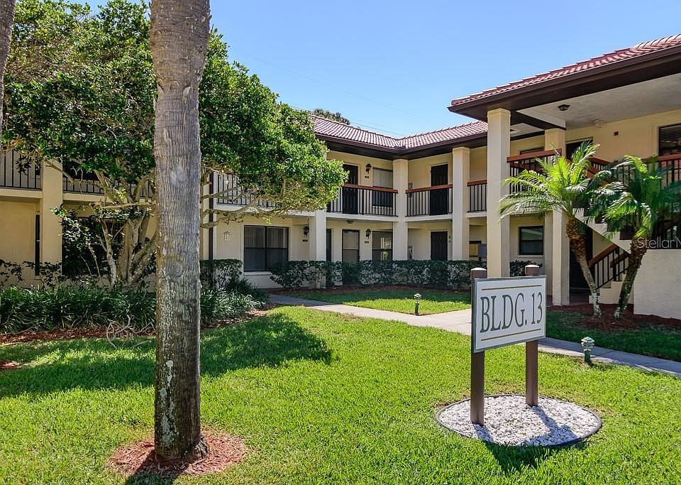 1st image of 1305 Hammock Pine Blvd #1305