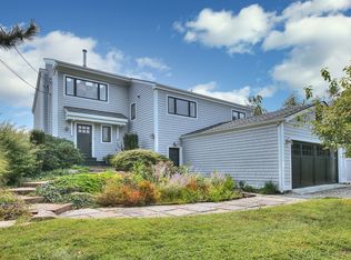 26 Harbor Rd, Westport, CT 06880