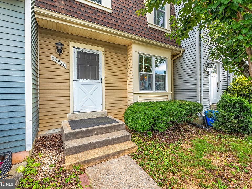 1st image of 18926 Birdseye Dr