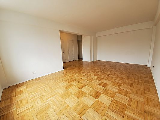 3rd image of 6561 Saunders St APT 7KK