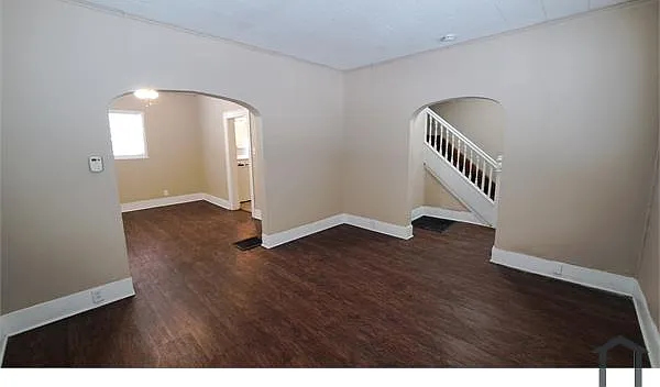 88 W Salome Ave — Photo 2
