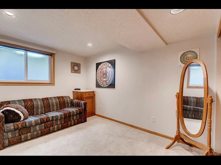 13494 Alcott Way — Photo 21
