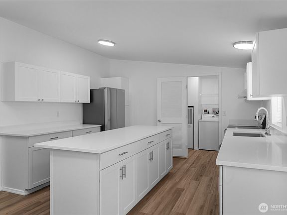 4th image of 8915 Wilkensen Road SE #9A