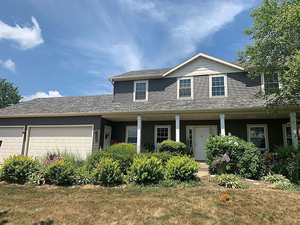 Front View from Cul-De-Sac