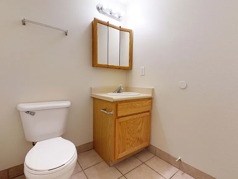 293 E Cobblecreek Dr — Photo 9