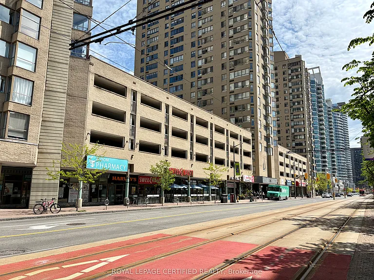 270 Queens Quay W #3005 — Photo 16