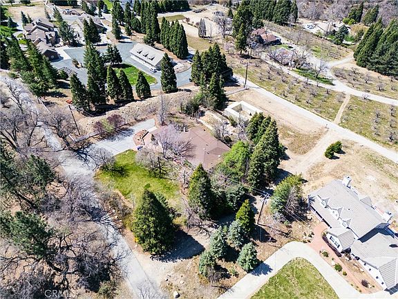 2nd image of 39285 Snowline Cir
