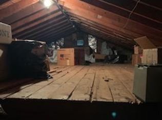 571 River Rd, Piscataway, NJ 08854