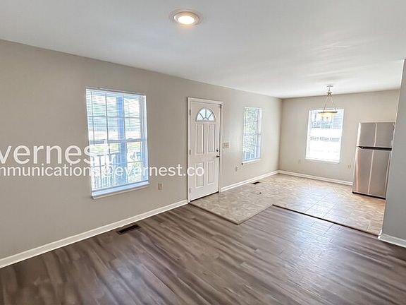 4th image of 31 Scruggs St