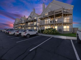 37530 Jefferson Ave APT 303, Harrison Township, MI 48045