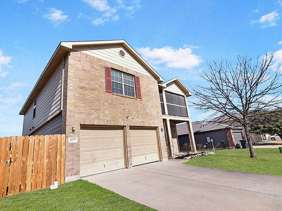3rd image of 409 E Orion Dr