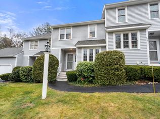 171 Laurelwood Dr #171, Hopedale, MA 01747
