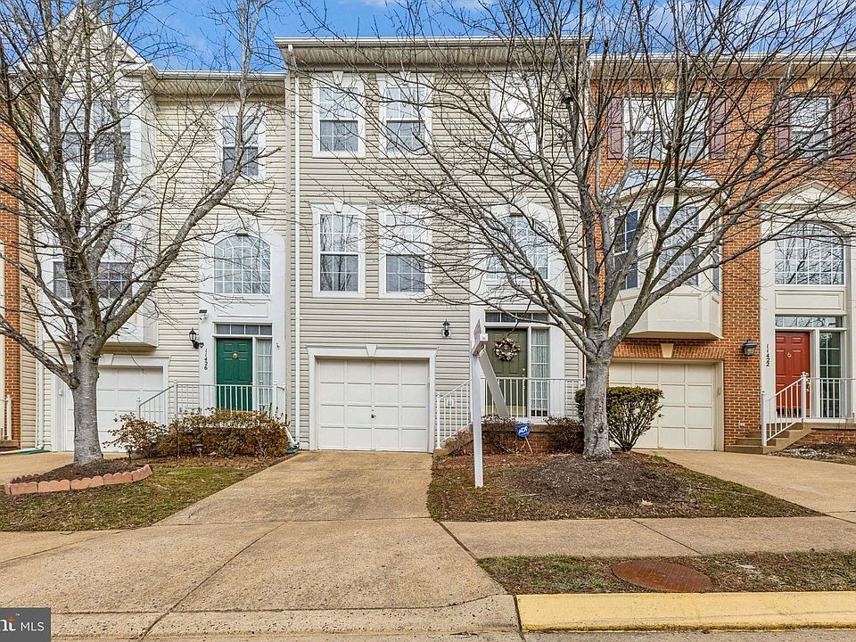 1st image of 11424 Tiger Lily Ln