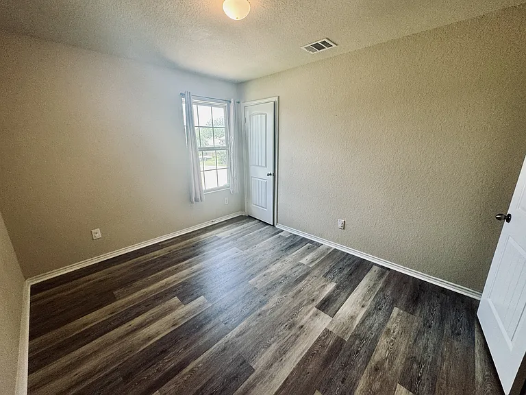 6427 Hazel Valley Dr — Photo 16