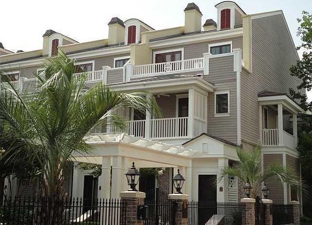 1st image of 9201 Market Street Inn Unit 162