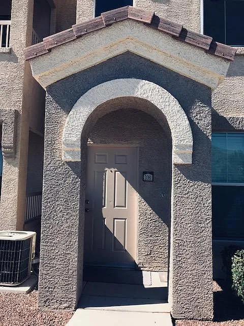 10550 W Alexander Road — Photo 3