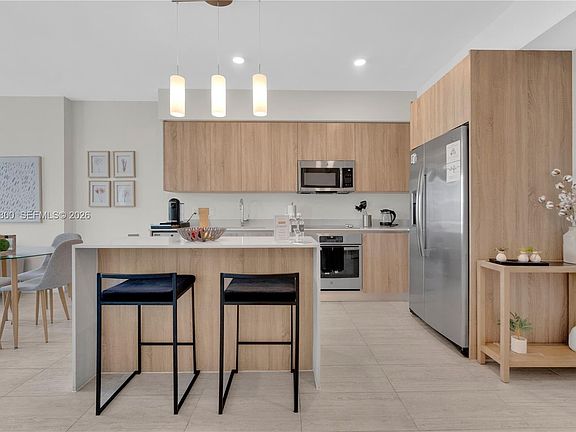 4th image of 3900 Biscayne Blvd #S-916