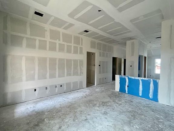 5th image of 1533 Dryden Ave