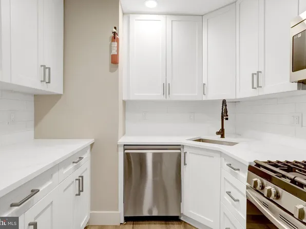 3845 Saint Barnabas Rd #T, Suitland, MD 20746