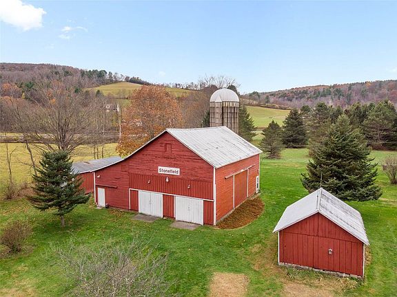 2nd image of 195 Harding Rd