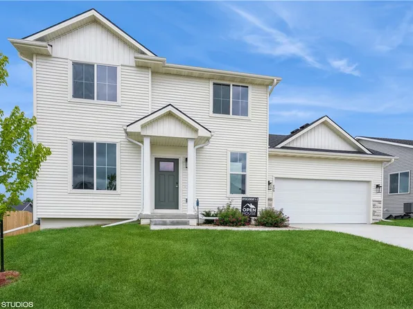 409 N 19th St, Indianola, IA 50125