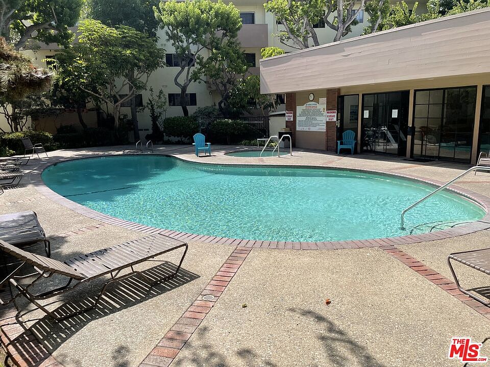 2nd image of 5000 S Centinela Ave APT 236