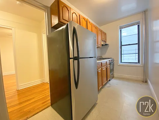 Rented by Realty 2000 Corp | media 13