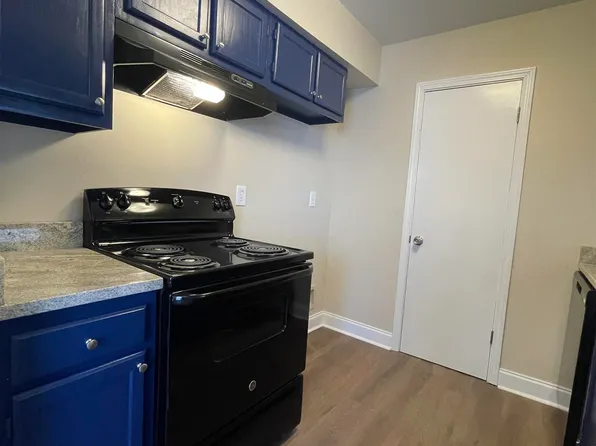 155 Marilyn Dr APT 42E, Baton Rouge, LA 70815