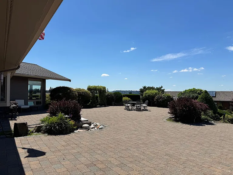 9600 Hilltop Rd — Photo 23