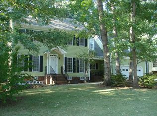 908 Vestavia Woods Dr, Raleigh, NC 27615