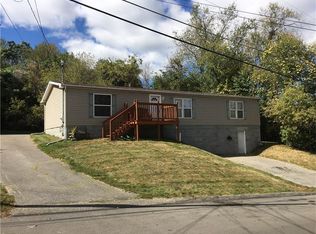 1928 Morris St, New Castle, PA 16102