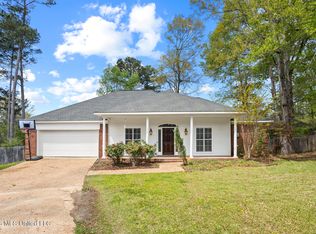 417 Pine Brake Cir, Ridgeland, MS 39157