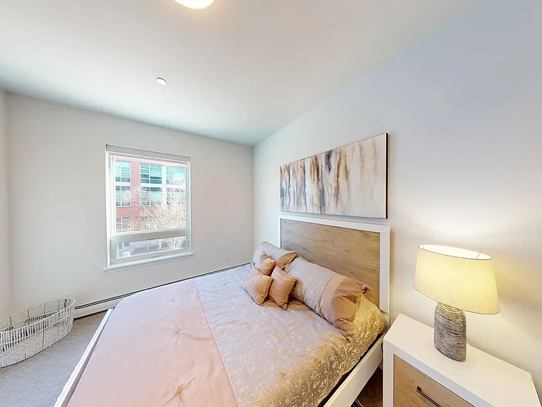 City Lights Modern, Luxury Living in Downtown Winooski — Photo 37