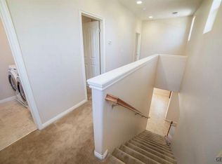 1912 Simon Schuster Way, Bakersfield, CA 93311