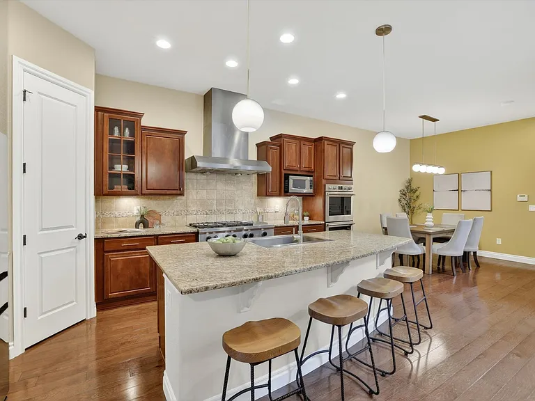 10126 Ridgegate Cir — Photo 12