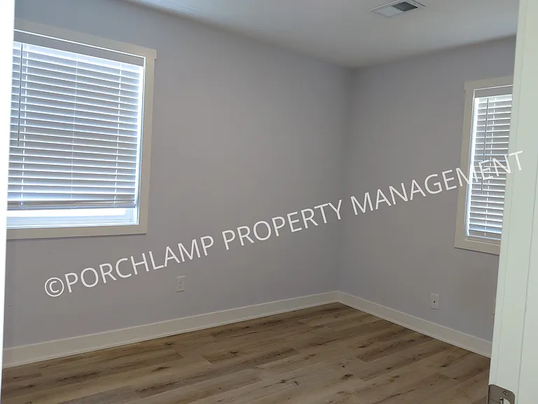 6779 Pleasantview St NE — Photo 17