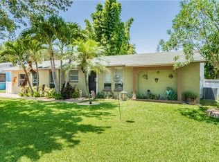 6420 2nd Ave W, Bradenton, FL 34209