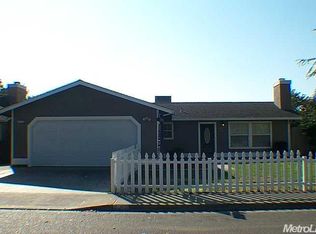 632 Flora Way, Waterford, CA 95386