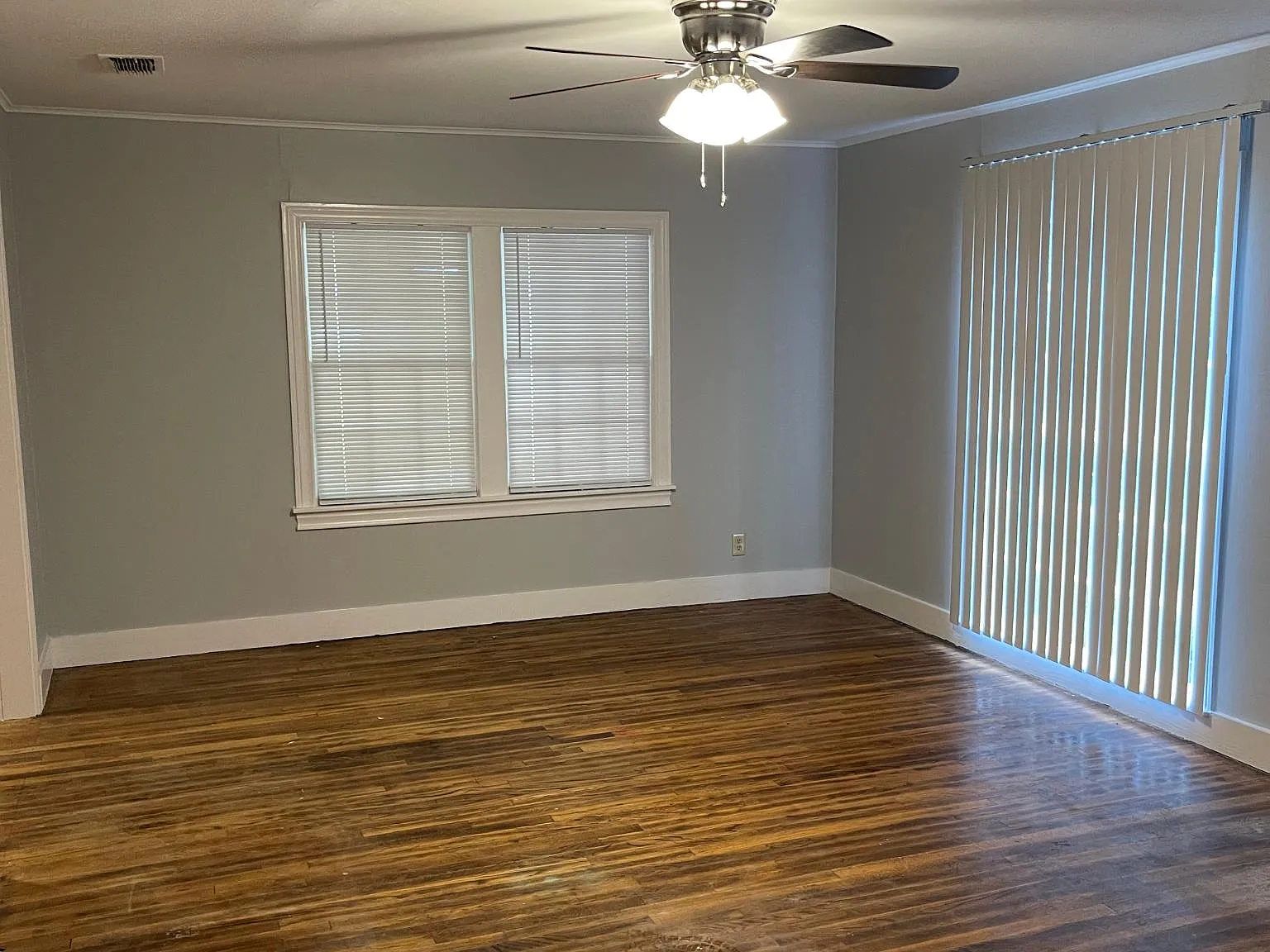 500 S Jean Drive — Photo 3