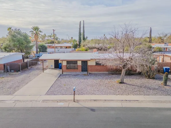 6918 E Calle Osito, Tucson, AZ 85710