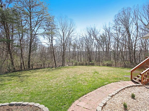5th image of 3189 Bobcat Ln