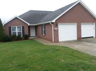 905 Monin Rd, Elizabethtown, KY 42701