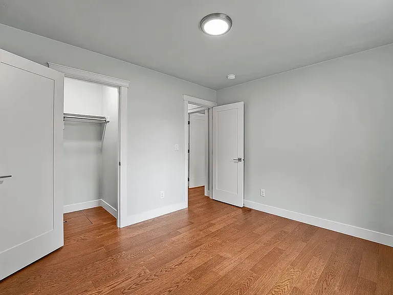 5356 SE 44th Ave — Photo 8